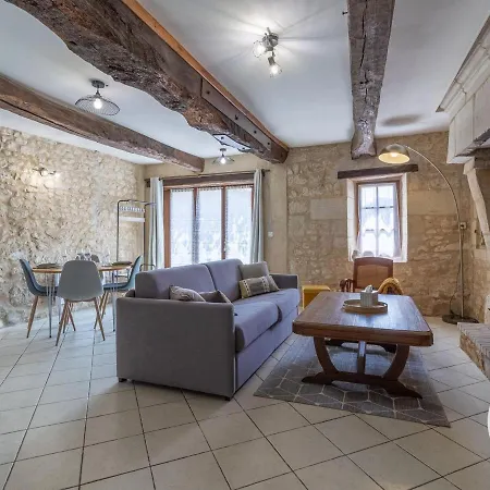 Landhaus En Tuffeau Pres De Saumur Avec Terrasse, Poele A Bois Et Grandes Commodites Vaudelnay