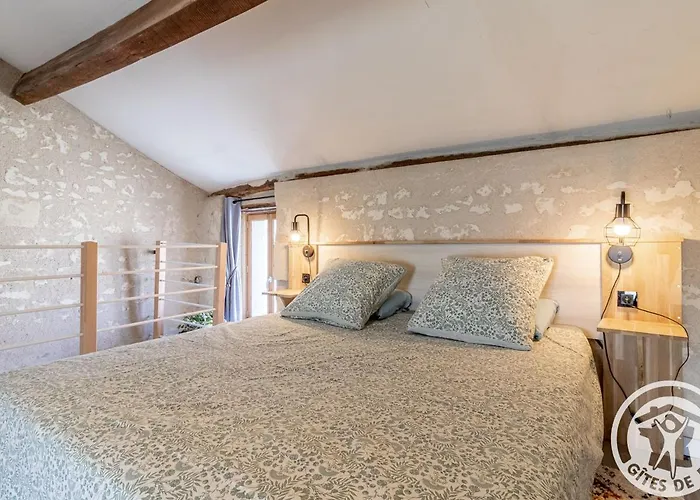 別荘 En Tuffeau Pres De Saumur Avec Terrasse, Poele A Bois Et Grandes Commodites - Fr-1-622-64 Vaudelnay